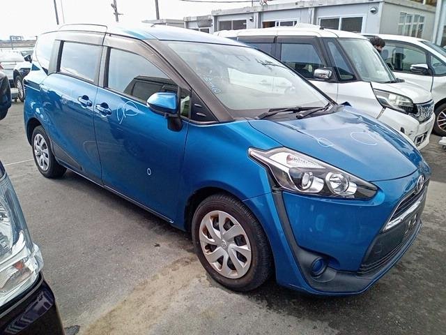 Автомобиль TOYOTA SIENTA NSP170 2NR (1496 СС) 2016 года в разбор