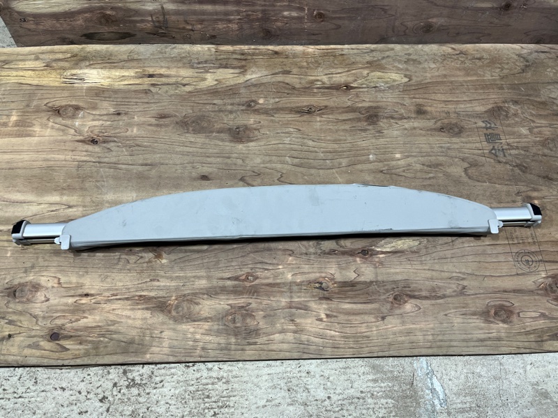 Запчасть шторка багажника Toyota Prius 2014 ZVW30 2ZRFXE контрактная Шторка багажника Toyota Prius 2014 ZVW30 2ZRFXE контрактная