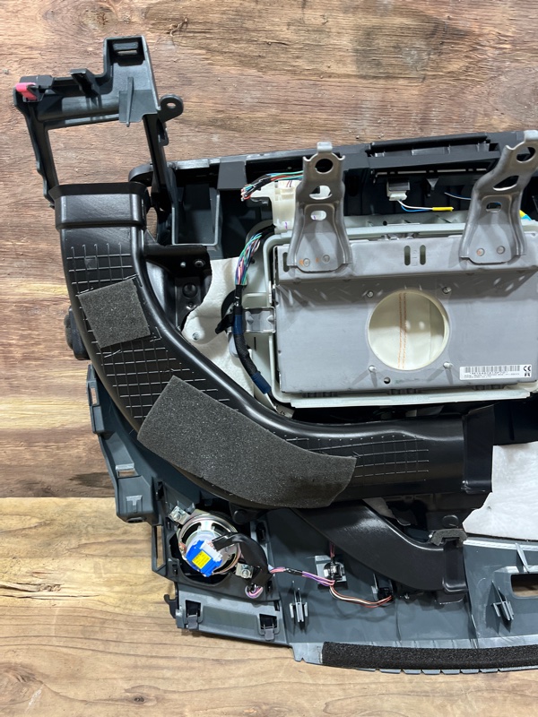 Торпедо Prius 2014 ZVW30 2ZRFXE