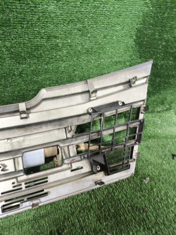 Решетка в бампер Thor 2017 M900S 1KRVET Решетка в бампер Thor 2017 M900S 1KRVET