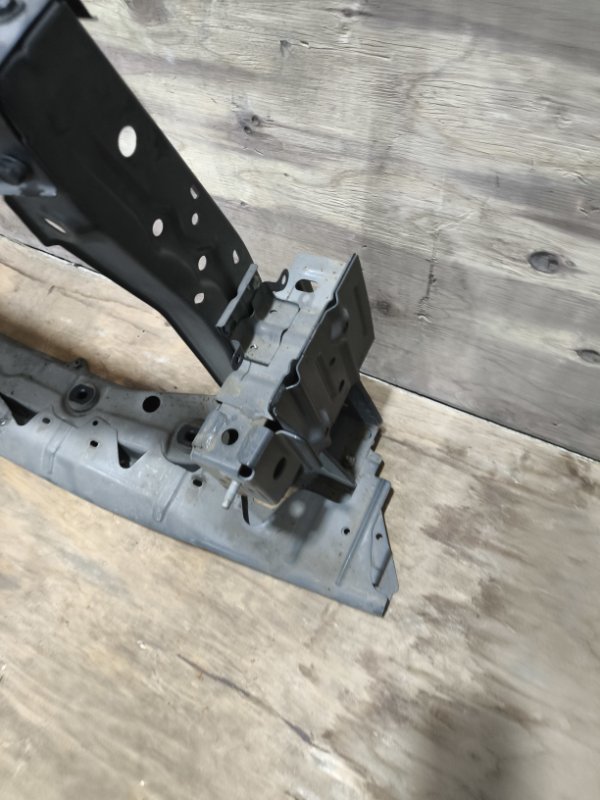 Рамка радиатора Daihatsu Thor M900S 1KRVET