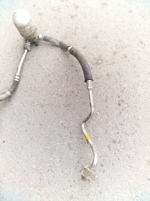 Запчасть трубка кондиционера Daewoo nexia 96185077 Б/У Трубка кондиционера Daewoo nexia 96185077 Б/У