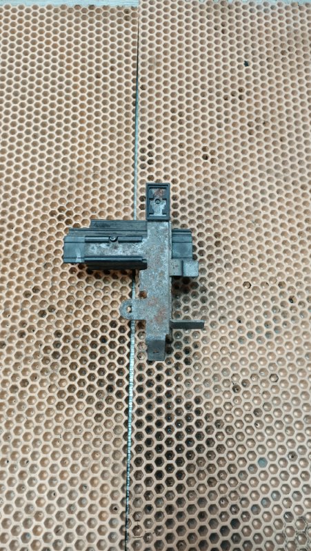 Кронштейн Passat 3C BVY Кронштейн Passat 3C BVY