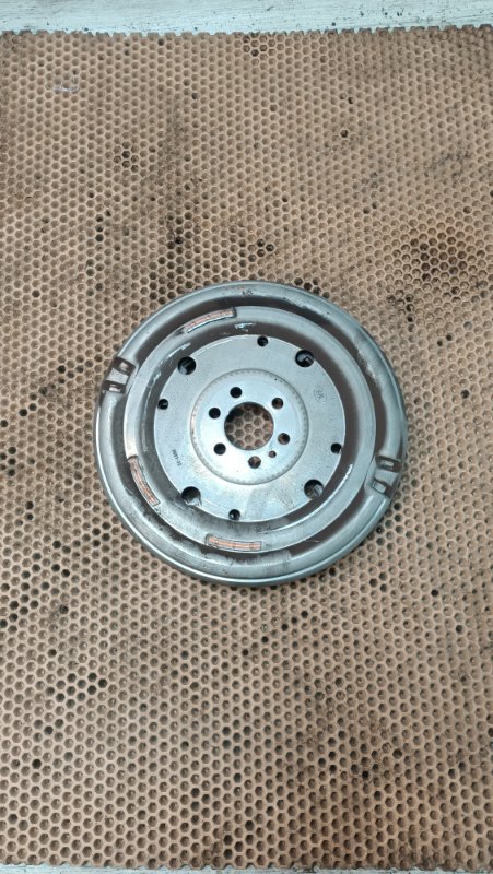 Маховик МКПП Skoda Octavia CZDA 04E105266 Б/У