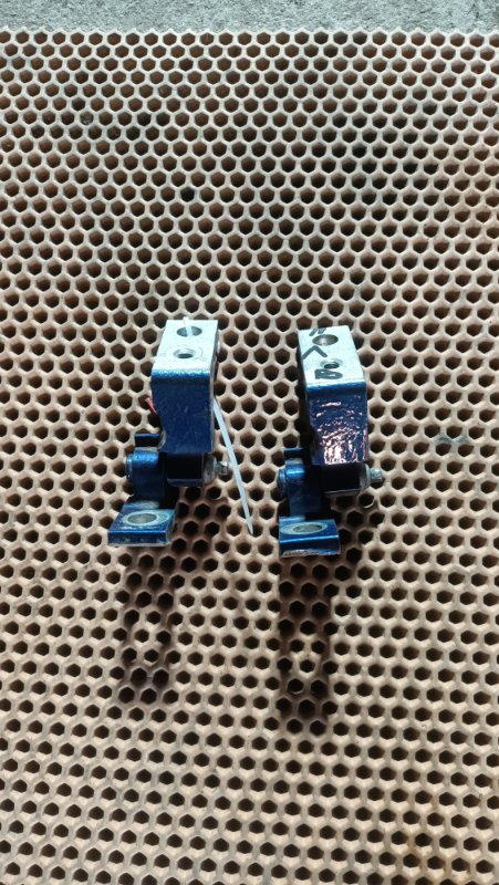 Петля двери передняя левая Doblo 223 BZ MPI 8V CF4 (M11)