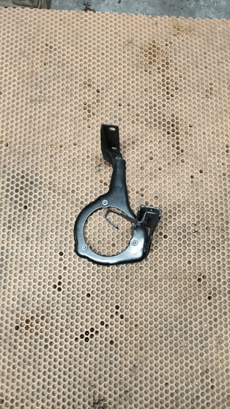 Кронштейн Passat B6 BSE Кронштейн Passat B6 BSE