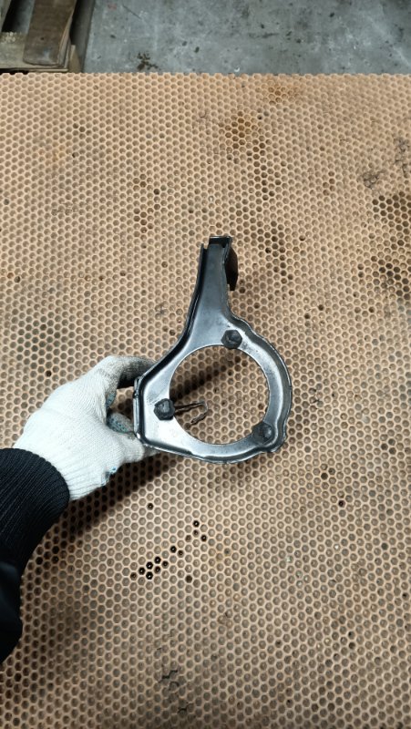 Кронштейн Passat B6 BSE Кронштейн Passat B6 BSE