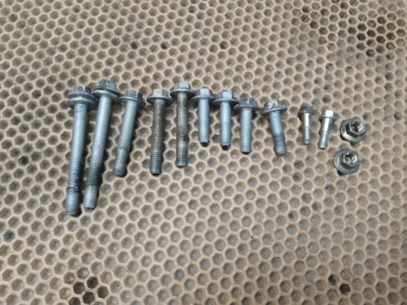 Болты Renault Megane K4M812 Б/У
