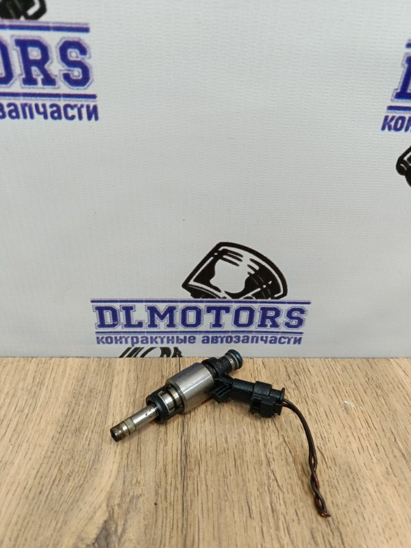 Форсунка топливная Volkswagen Tiguan 5N2 CAW 06H906036G контрактная
