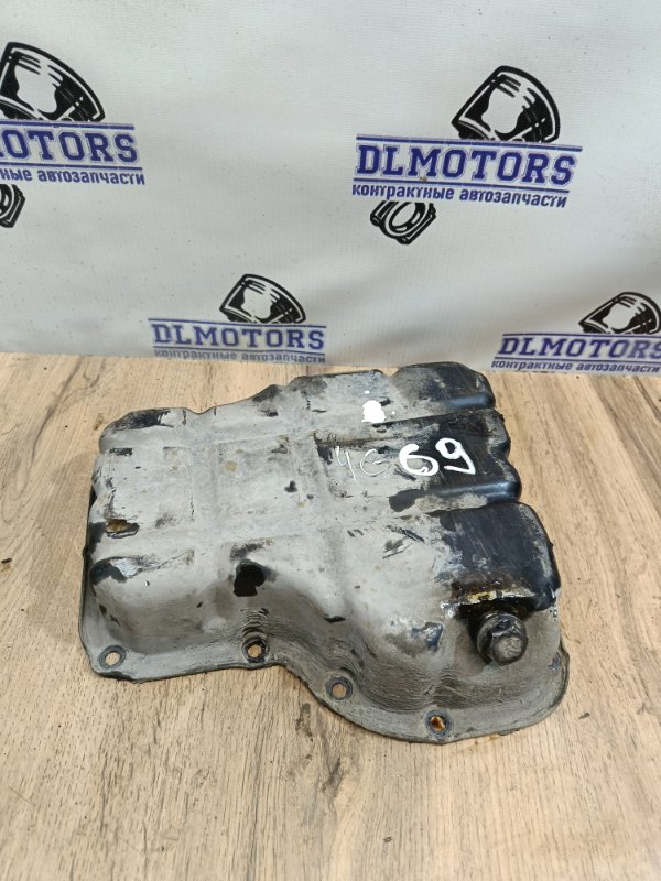 Запчасть поддон двигателя Mitsubishi Grandis NA4W 4G69 MD374638 Б/У Поддон двигателя Mitsubishi Grandis NA4W 4G69 MD374638 Б/У