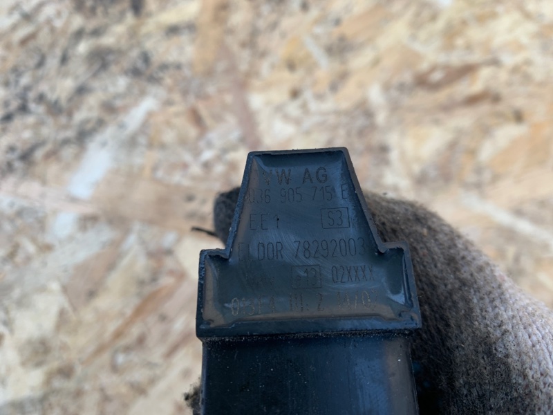 Катушка зажигания Volkswagen Polo 1.4