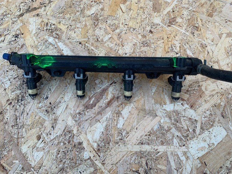 Топливная рейка Volkswagen Polo 1.4 6Q0122051AJ Б/У