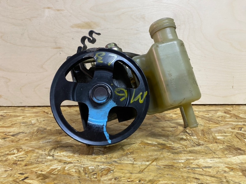 Насос гидроусилителя руля Насос гидроусилителя руля