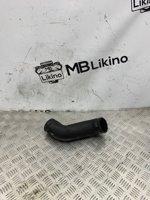 Патрубок интеркулера правый Ford Explorer 5 DB5Z-6F073-B Б/У