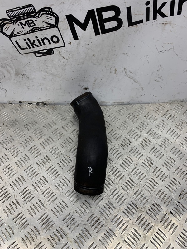 Патрубок интеркулера правый Explorer 5