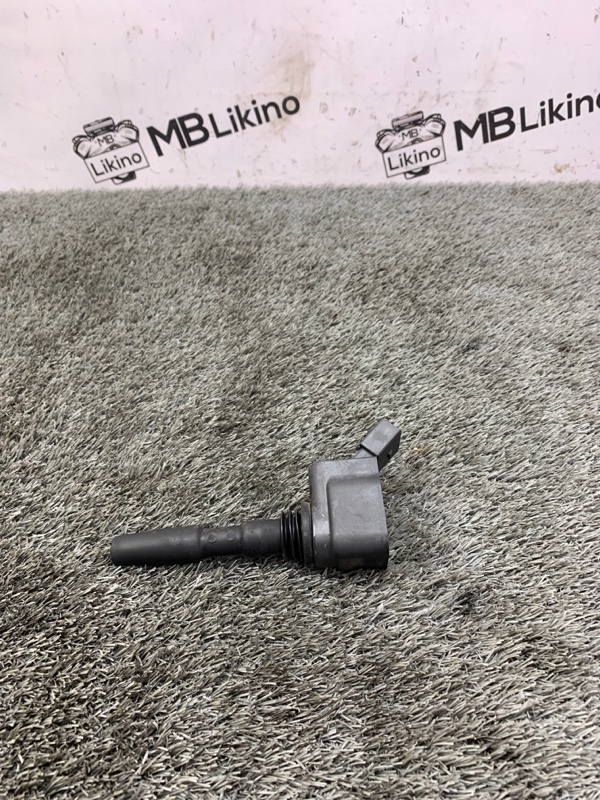 Катушка зажигания Audi A3 8V 04E905110E Б/У