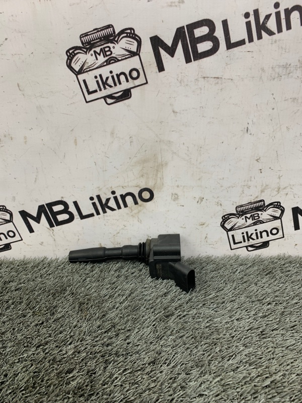 Катушка зажигания Audi A3 8V 04E905110E Б/У