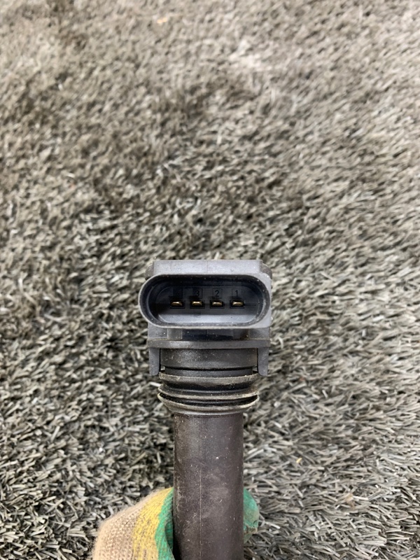 Катушка зажигания a4 b8 CDH