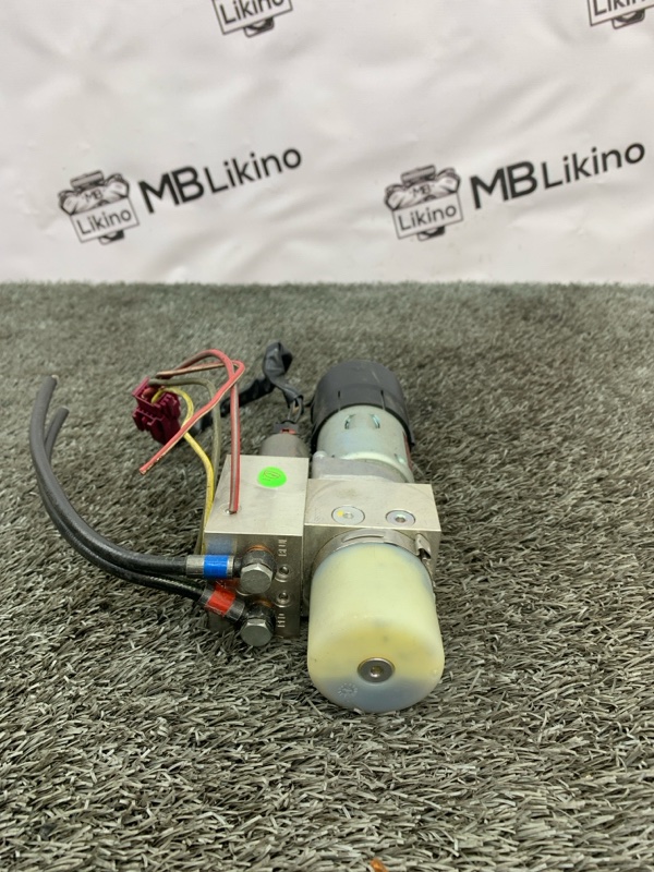 Насос крышки багажника ML GL W164 X164 W251