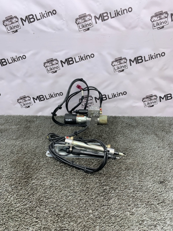 Запчасть насос крышки багажника Mercedes GL X164 A1648000148 Б/У Насос крышки багажника Mercedes GL X164 A1648000148 Б/У