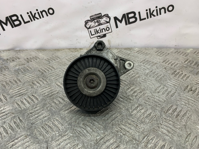 Натяжитель ремня M112 M113