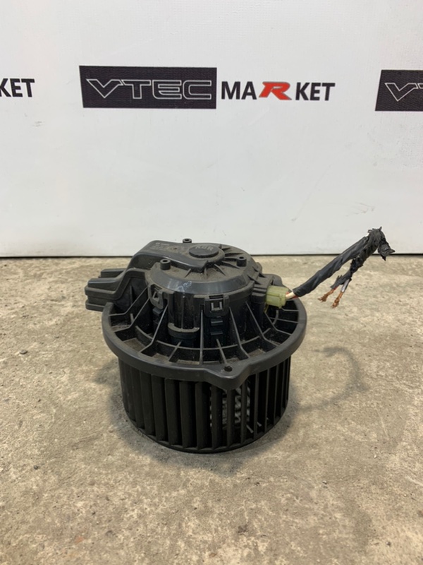 Мотор печки Hyundai Solaris 2013 контрактная