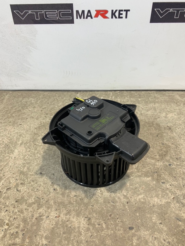 Мотор печки GL-Class 2007 X164 M 273 KE 46