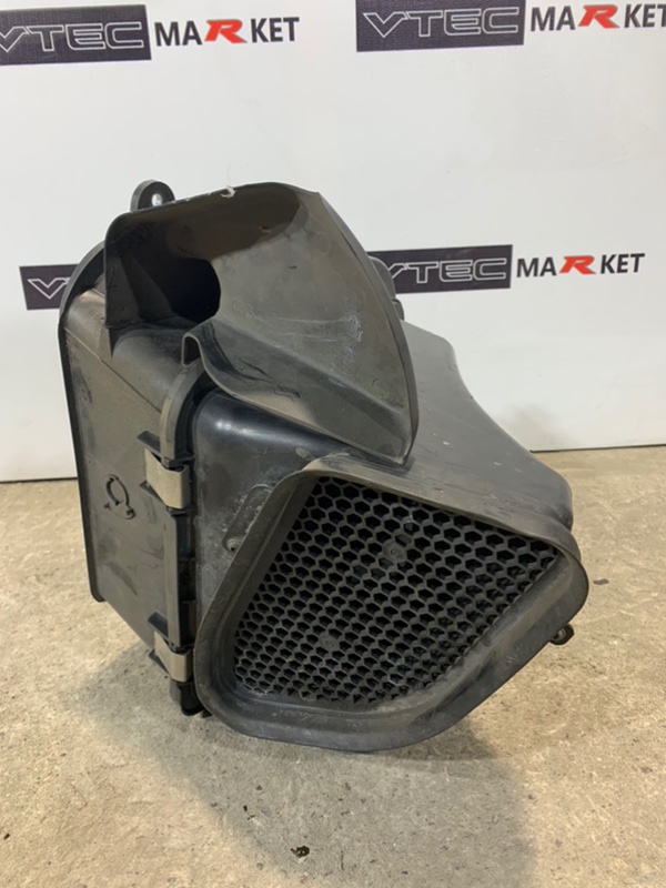 Воздухозаборник GL-Class 2007 X164 M 273 KE 46