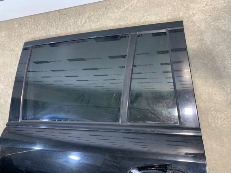 Дверь задняя левая Mercedes-Benz GL-Class X164 M 273 KE 46