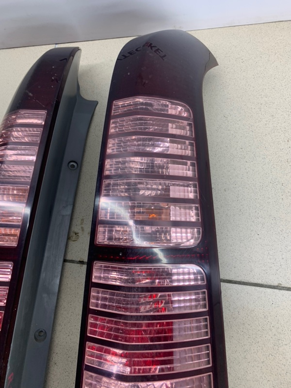 Стоп сигналы Honda Stepwgn RF8
