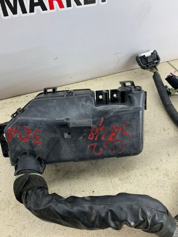 Блок предохранителей под капот Accord CU2