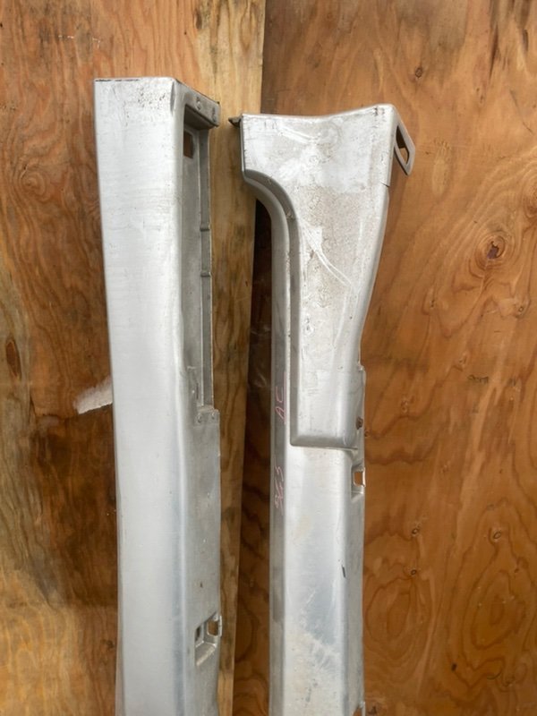 Накладки на пороги Forester SG5 Накладки на пороги Forester SG5