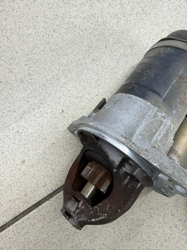 Стартер Forester sg5 Стартер Forester sg5