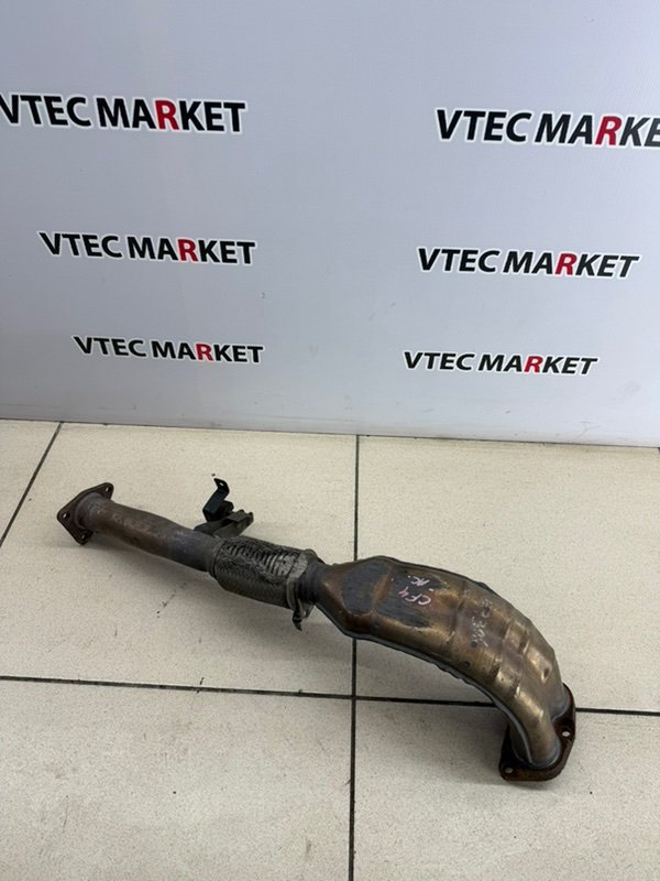 Приемная труба глушителя Honda Accord CF4 контрактная