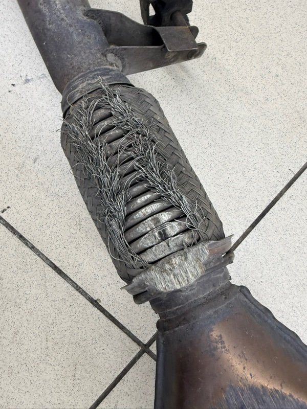 Приемная труба глушителя Honda Accord CF4