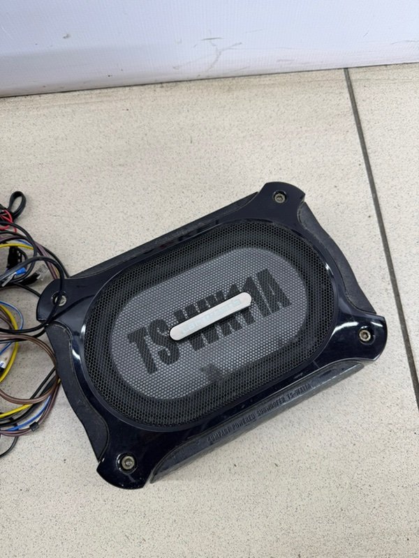 Сабвуфер Torneo cf4 F20B sir