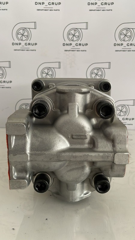 ГИДРАВЛИЧЕЧКИЙ НАСОС WA600 SAR3-125+100 705-52-31080
