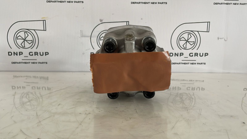 ГИДРАВЛИЧЕЧКИЙ НАСОС PC75UD 705-40-01370