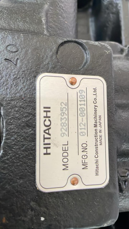 РЕДУКТОР ХОДА С ГИДРОМОТОРОМ ZX180-5 9283953