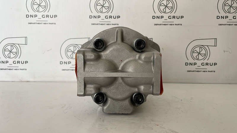 Гидравлический насос 705-21-30430