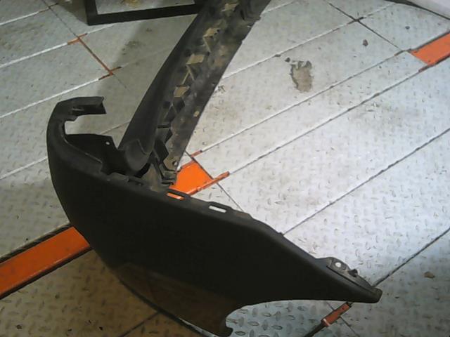 Бампер задний Logan 1 Бампер задний Logan 1