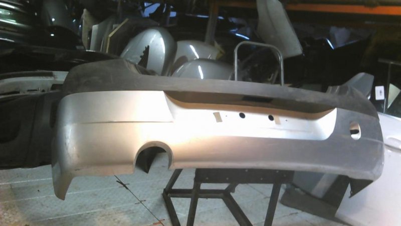 Бампер задний Logan 1 Бампер задний Logan 1