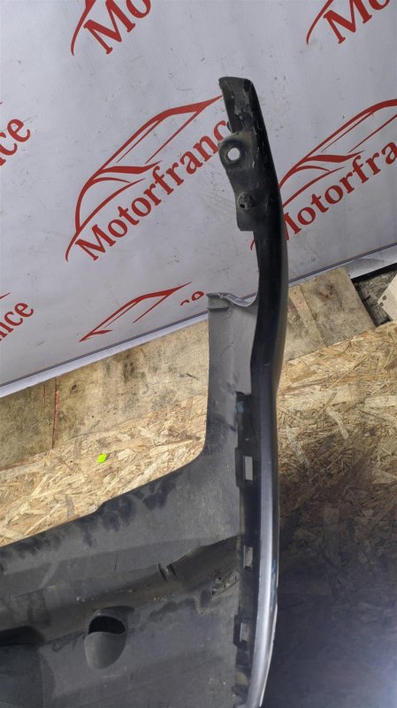 Бампер задний Logan 1 Бампер задний Logan 1