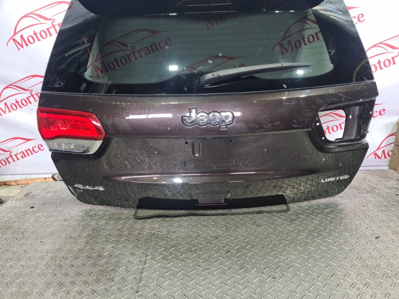Крышка багажника задняя Grand Cherokee 2013-2022 WK2 Крышка багажника задняя Grand Cherokee 2013-2022 WK2