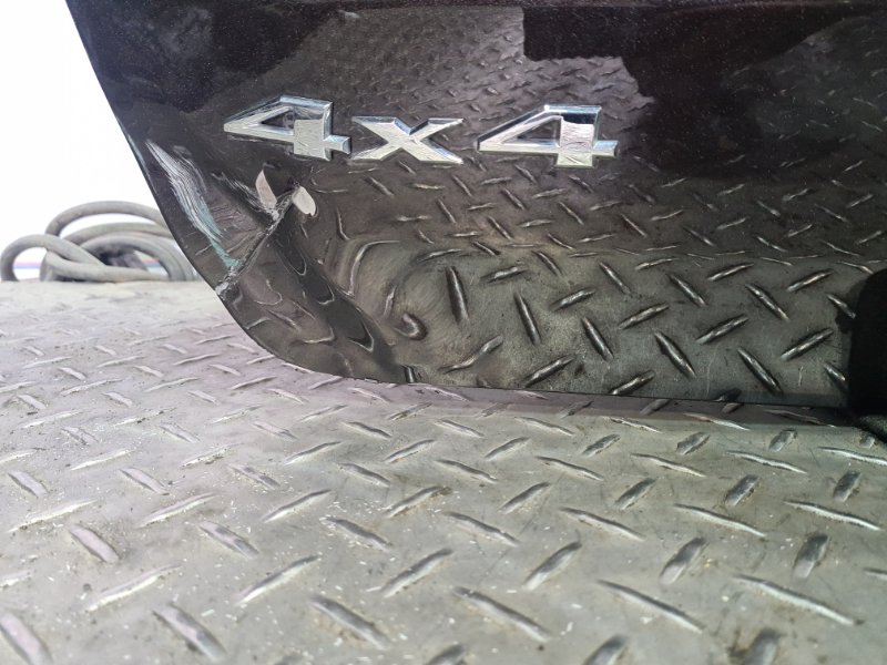 Крышка багажника задняя Grand Cherokee 2013-2022 WK2 Крышка багажника задняя Grand Cherokee 2013-2022 WK2