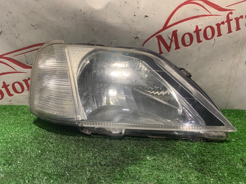 Запчасть фара галогеновая правая Renault Logan 1 8200211006 контрактная Фара галогеновая правая Renault Logan 1 8200211006 контрактная