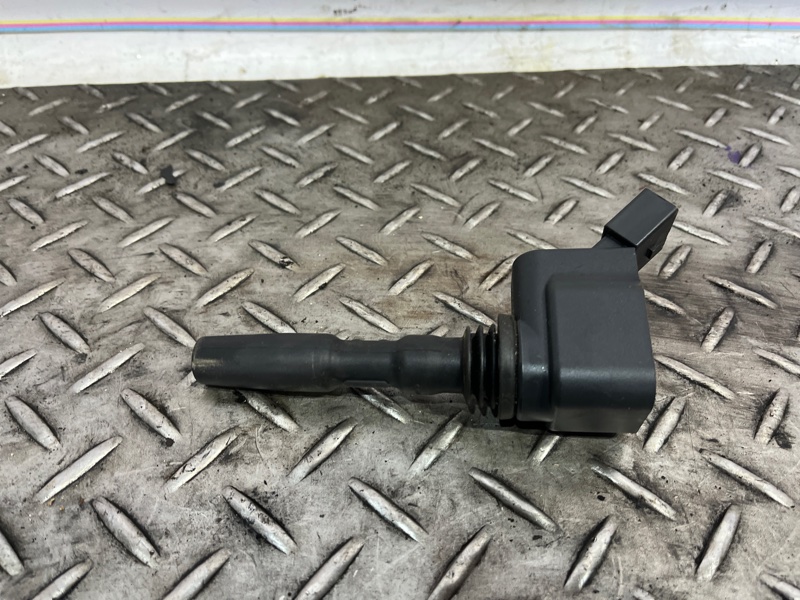 Катушка зажигания Polo 5 CJZ
