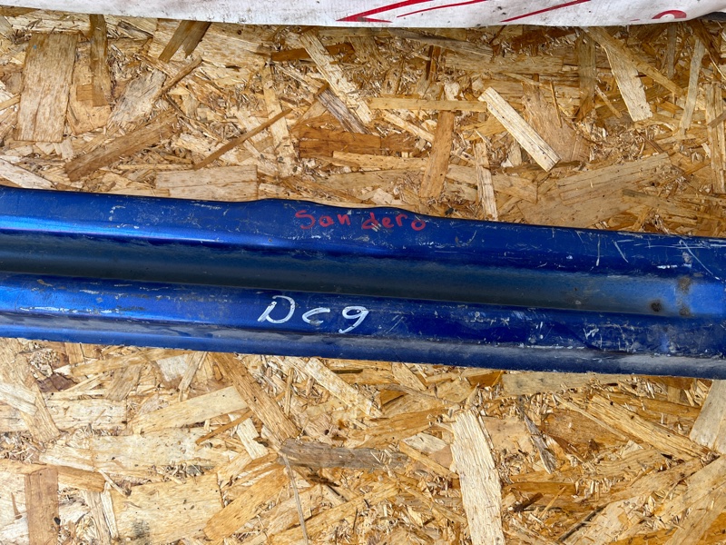 Усилитель бампера задний Sandero 2