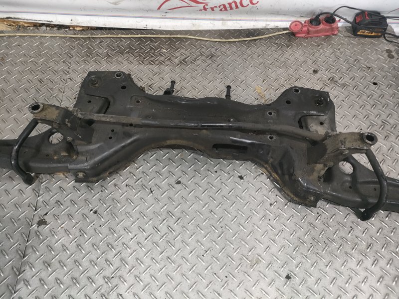 Подрамник передний SEAT IBIZA 4