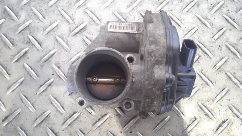 Дроссельная заслонка Fiesta MK5 1.4-1.6 Дроссельная заслонка Fiesta MK5 1.4-1.6